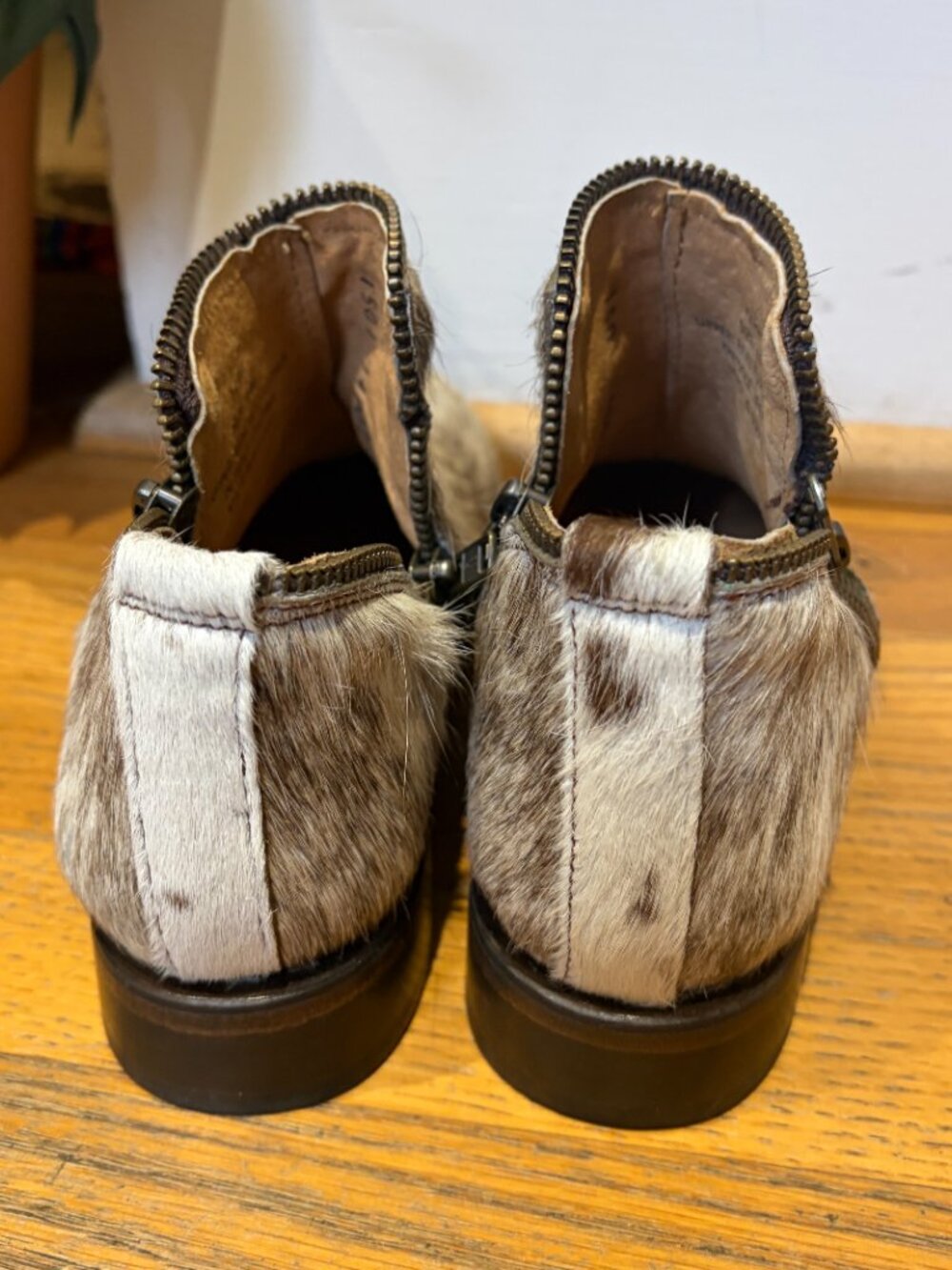 Matisse Keer Fur Beige and Brown Boots Size 6 - Picture 2 of 7